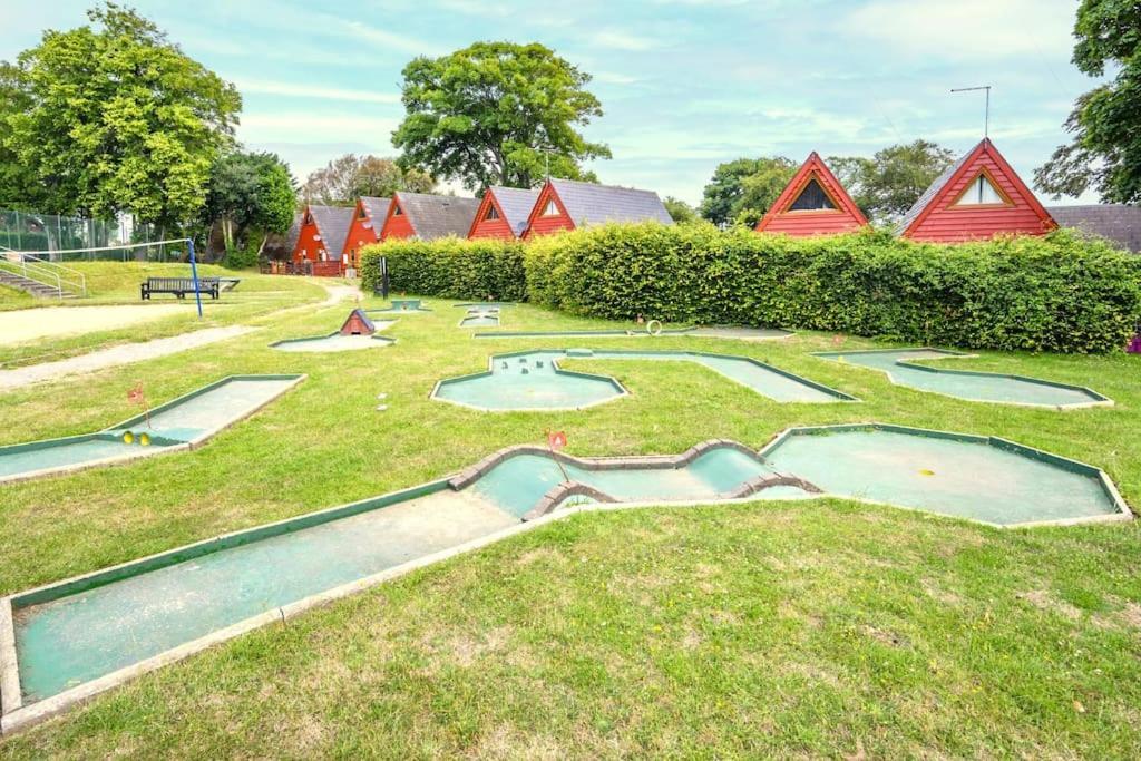 Wow! Amazing Sea Views At Coastal Chalet In Kingsdown Park With Pool No 40 Villa Exterior photo