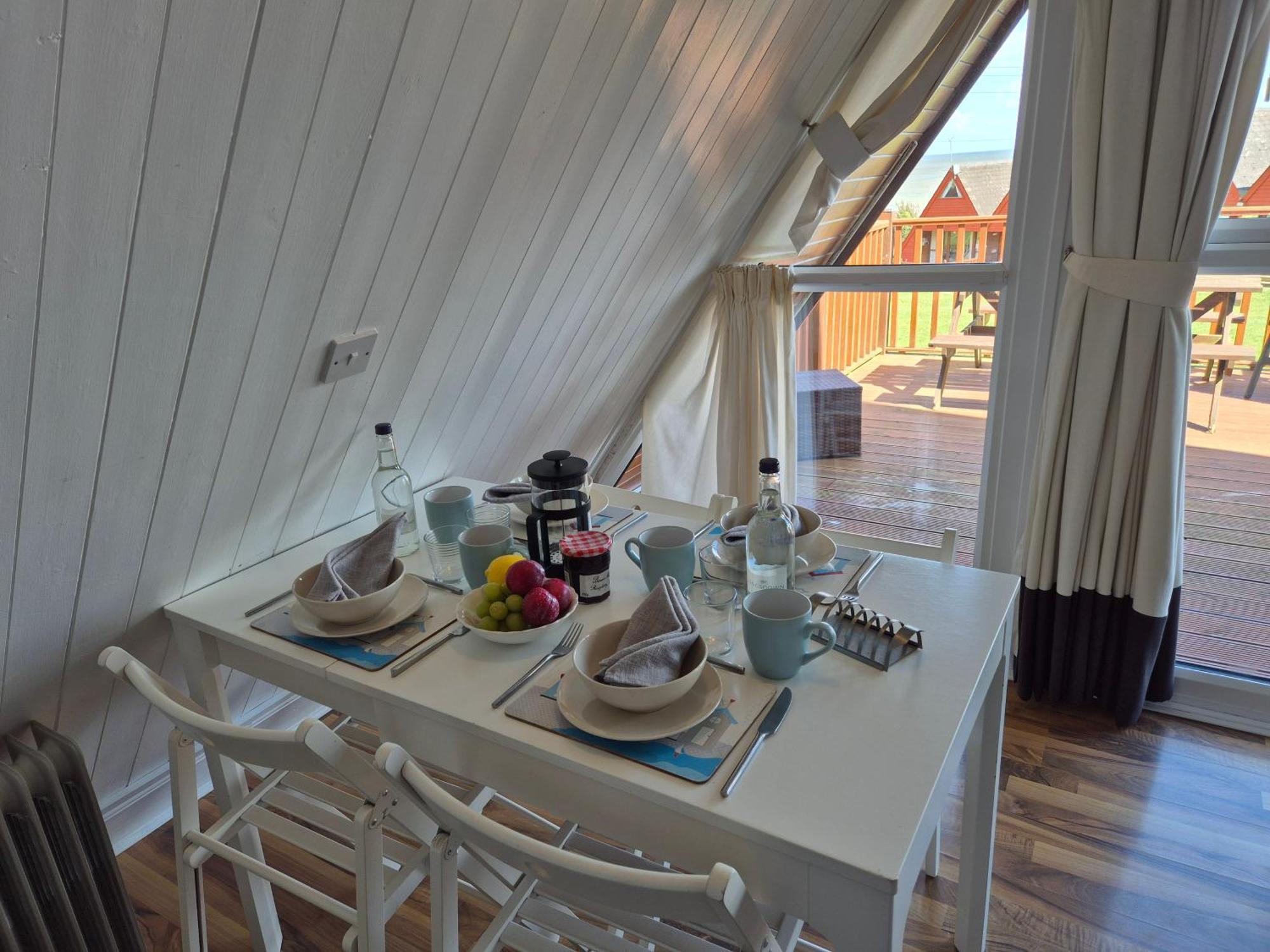 Wow! Amazing Sea Views At Coastal Chalet In Kingsdown Park With Pool No 40 Villa Exterior photo